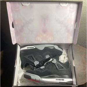 Air Jordan 4 Retro SE “Black Canvas”